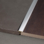 Žalvaris CHROMUOTAS, T formos, W 8 mm, L 2700mm